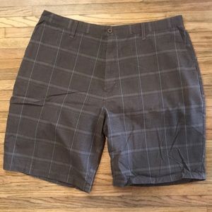 Men’s Burnside plaid shorts size 40